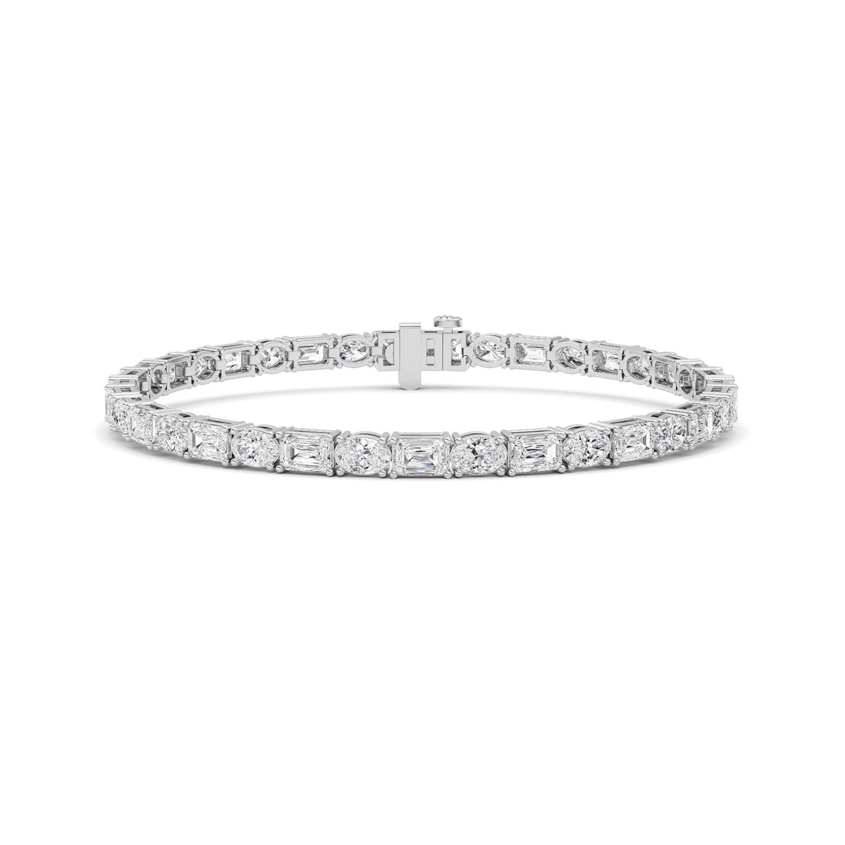 Emerald And Round Lab Grown Diamond (F/VS ) Bracelet